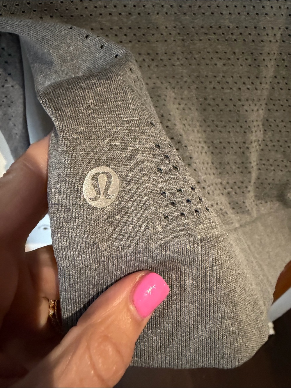Lululemon Swiftly Breathe Long Sleeve Squad - Size Medium - Picture 7 of 7